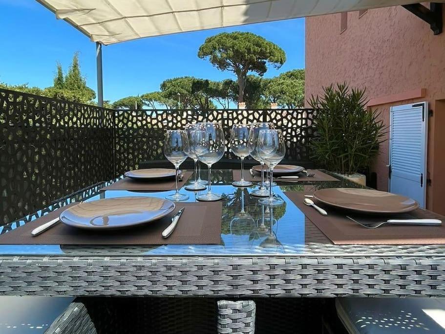 Studio Climatise, Terrasse, Parking Prive, 50M De La Plage Saint-Tropez Luaran gambar