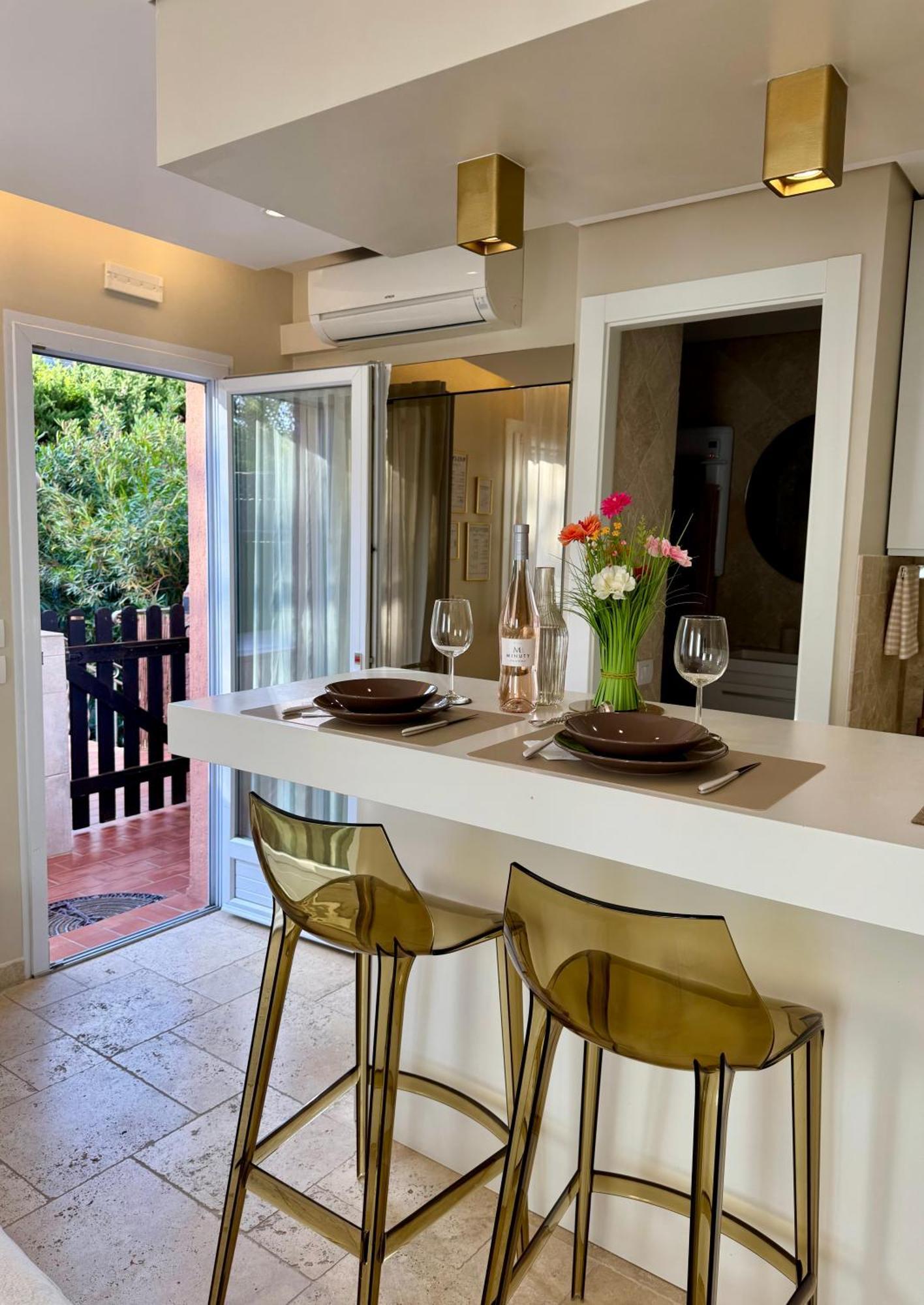 Studio Climatise, Terrasse, Parking Prive, 50M De La Plage Saint-Tropez Luaran gambar